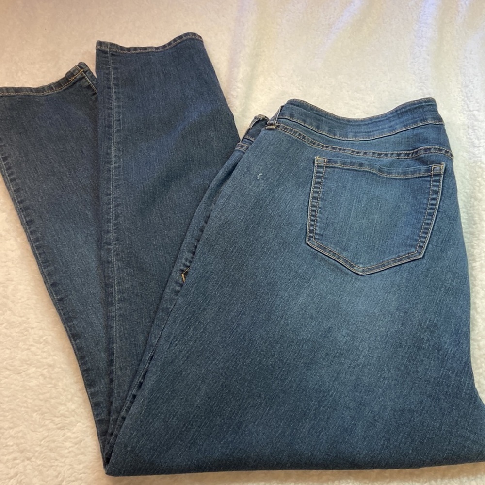 Torrid Denim Straight Leg Plus Size Jean in 18R.